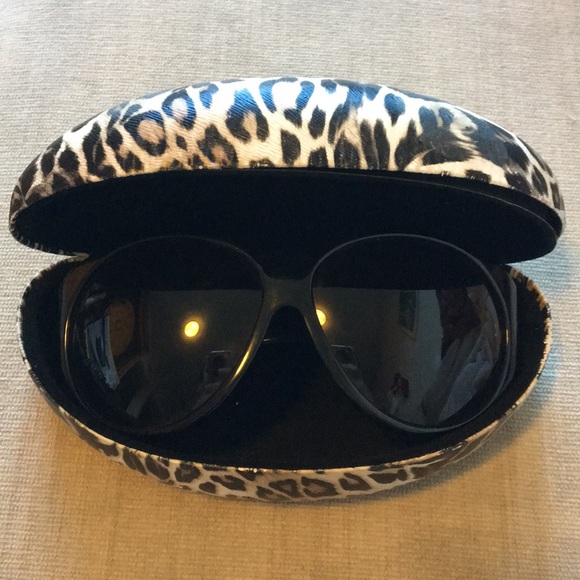 AUTHENTIC GUCCI diamond encrusted sunglasses - Picture 6 of 7